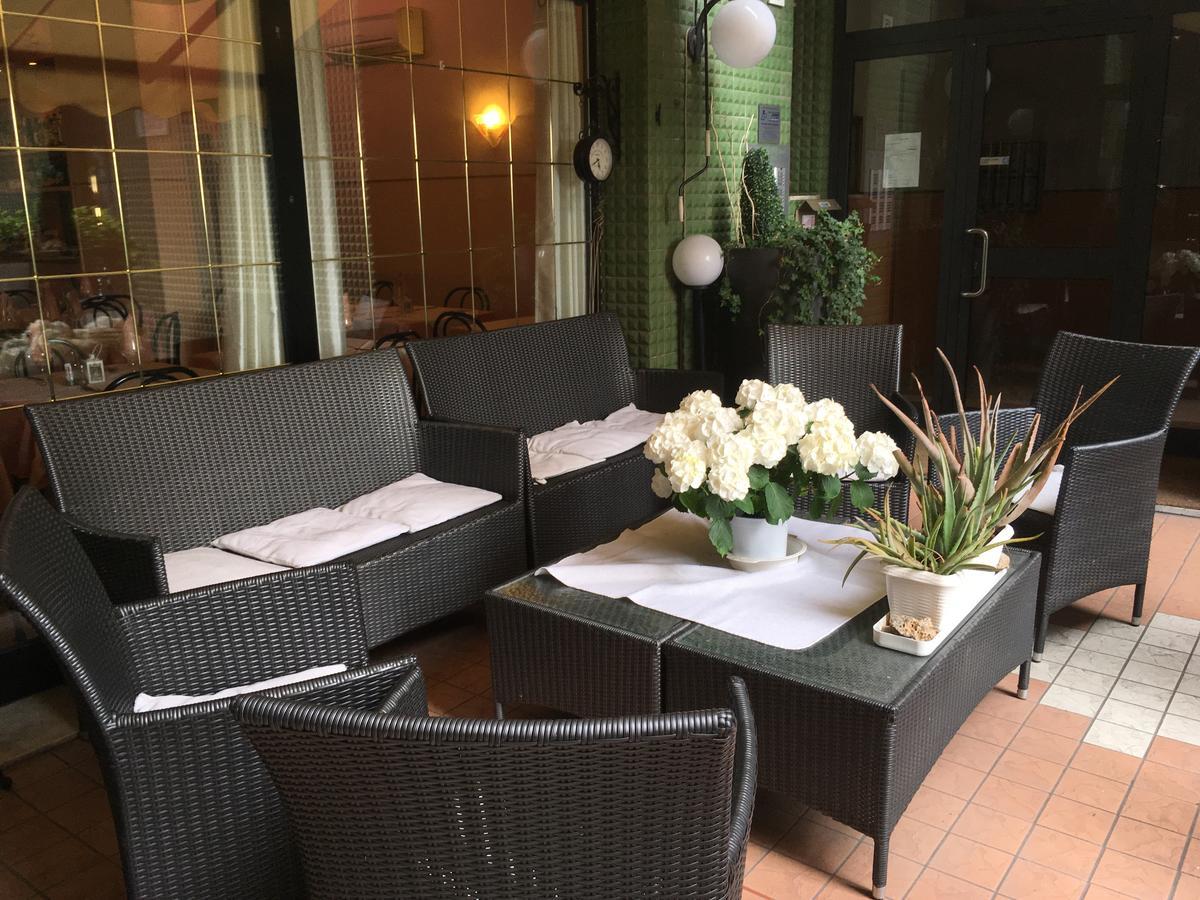 Albergo Glory Borghetto Santo Spirito Exterior foto